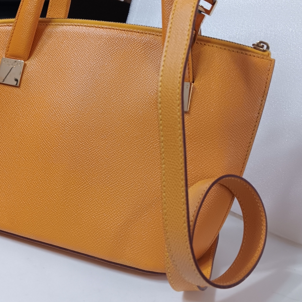 💛 CÉLINE EUC Mustard Leather Tote Crossbody Small Shoulder Bag Gold HW - Picture 8 of 17